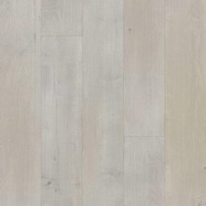 Light oak hardwood floor planks